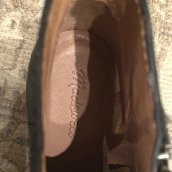 Genuine Leather Booties - Picture 4 of 4